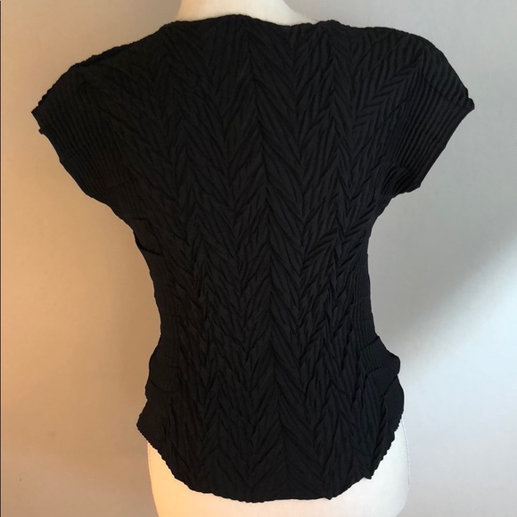 Babette pleated Black Top NWOT - Picture 7 of 8